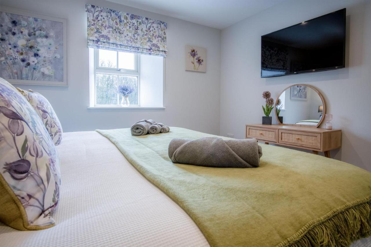 Kiln Park Farmhouse - 4 Bedroom Cottage - Narberth Eksteriør billede